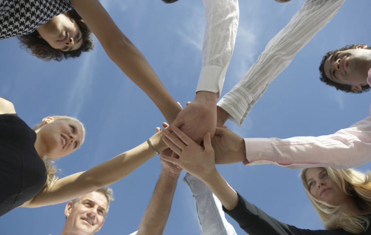 creative team building activities