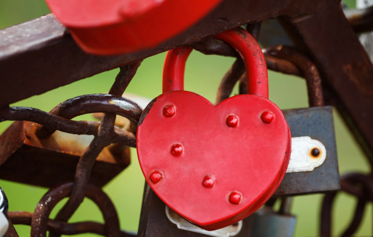 heart shaped lock