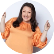 Suzanne Evans headshot