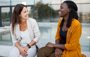 Should you start a business with a friend? Pros, cons and key questions
