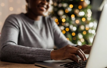 Customer Receiving Thoughtful Holiday Marketing Automations